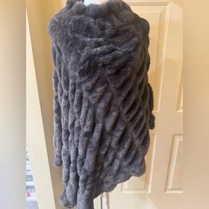 Moda Stunning CharcoalGray Faux Fur Coat poncho Gorgeous osfa